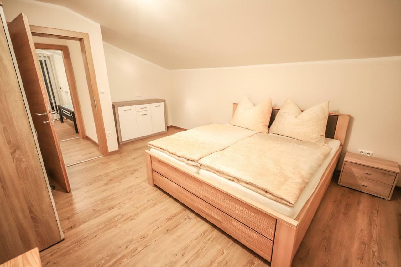 Zur Tanne Apartment